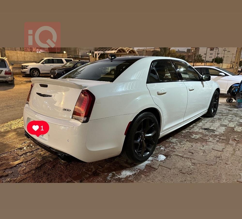 Chrysler 300